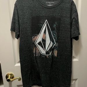 Volcom T shirt